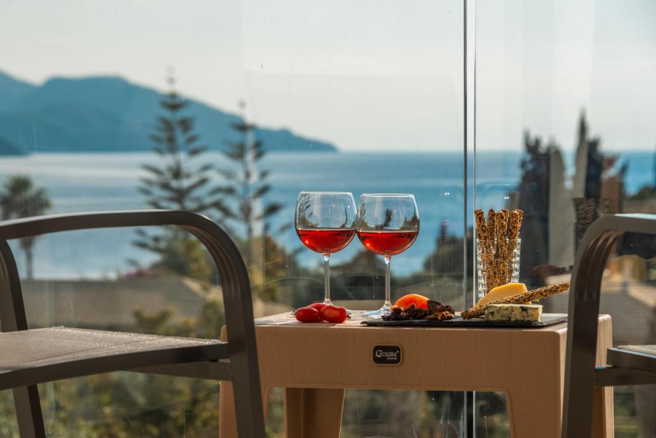 Ephyra Hotel Sívota Екстериор снимка