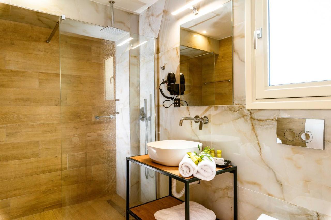 Ephyra Hotel Sívota Екстериор снимка