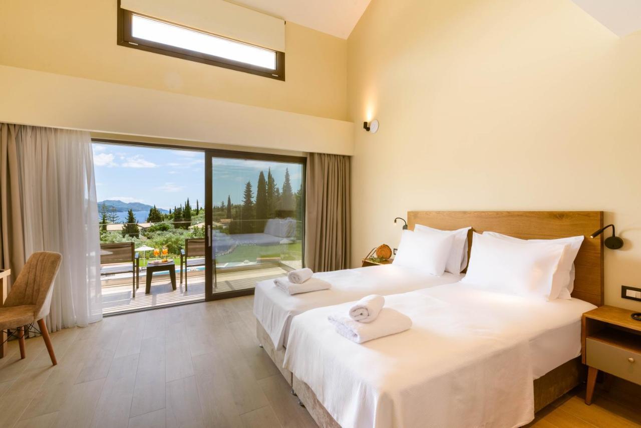 Ephyra Hotel Sívota Екстериор снимка