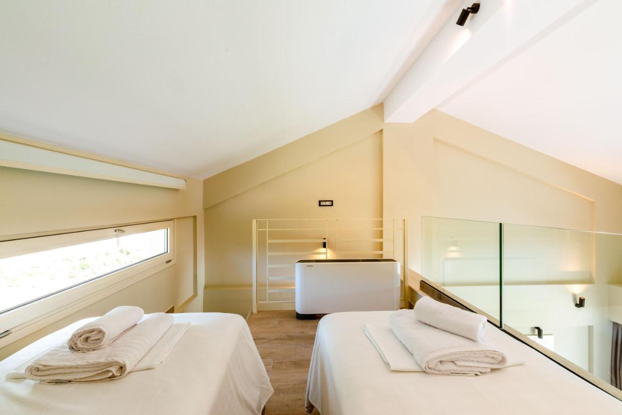 Ephyra Hotel Sívota Екстериор снимка