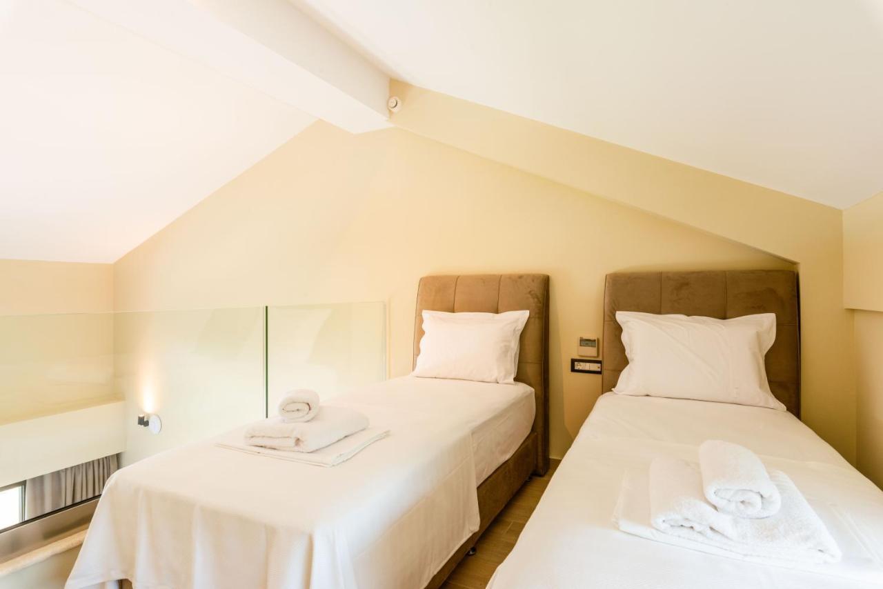 Ephyra Hotel Sívota Екстериор снимка