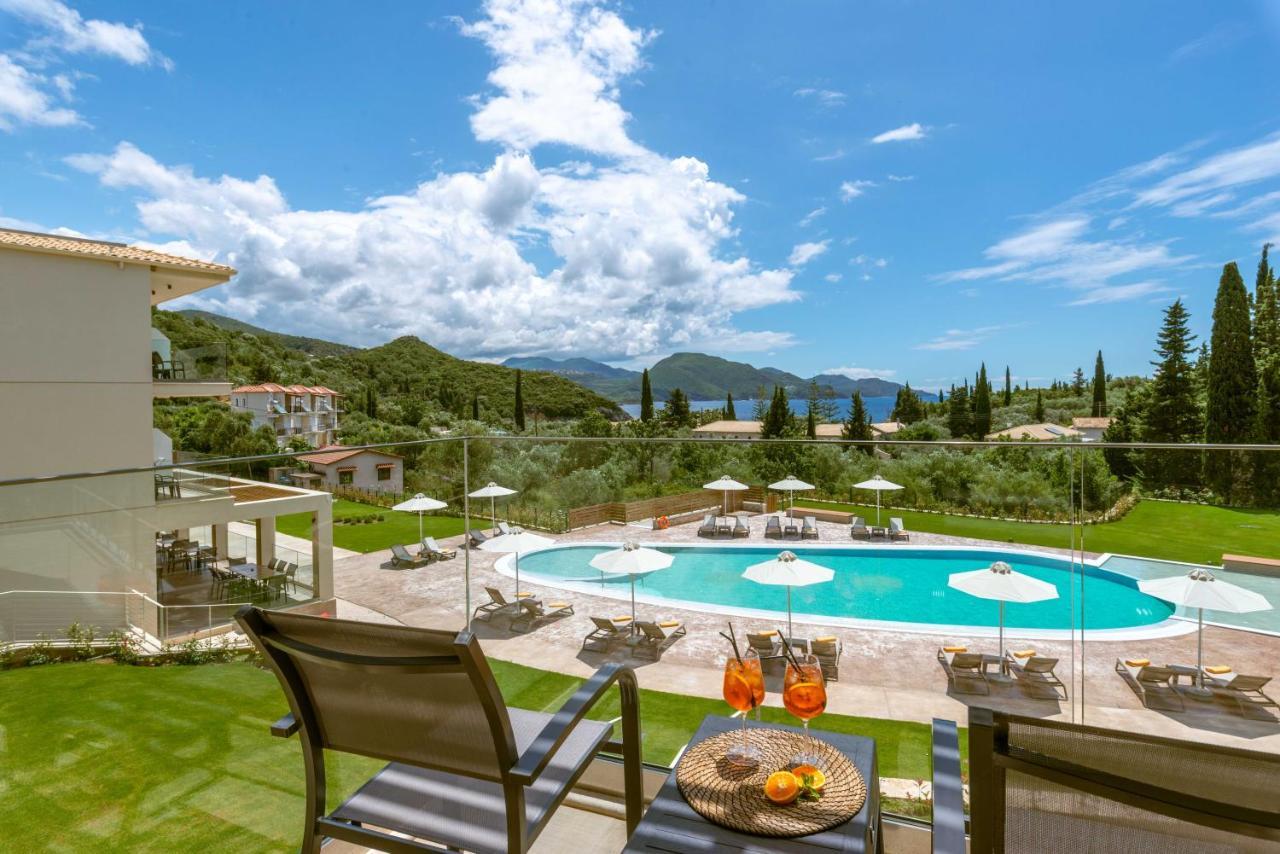 Ephyra Hotel Sívota Екстериор снимка
