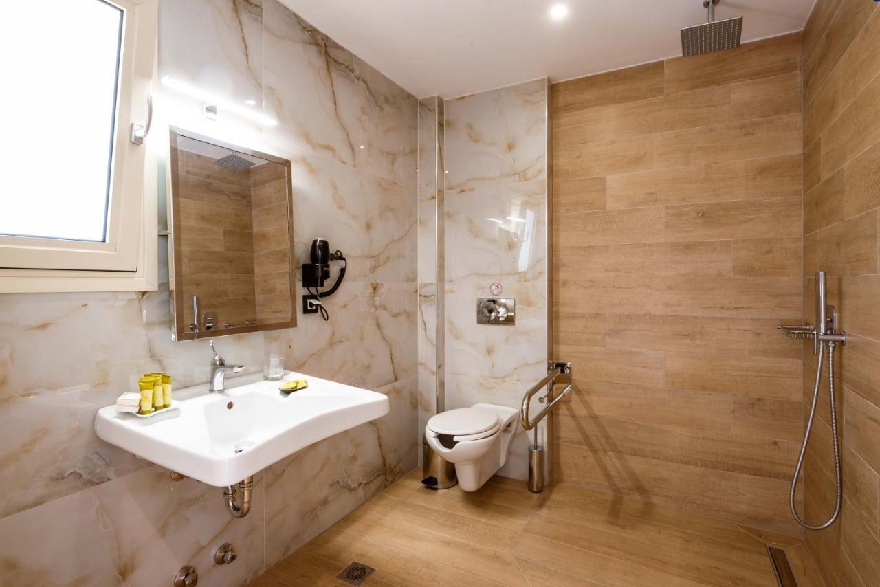 Ephyra Hotel Sívota Екстериор снимка