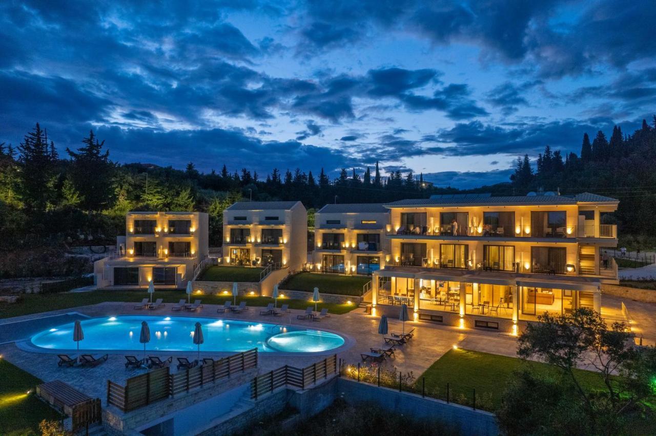 Ephyra Hotel Sívota Екстериор снимка