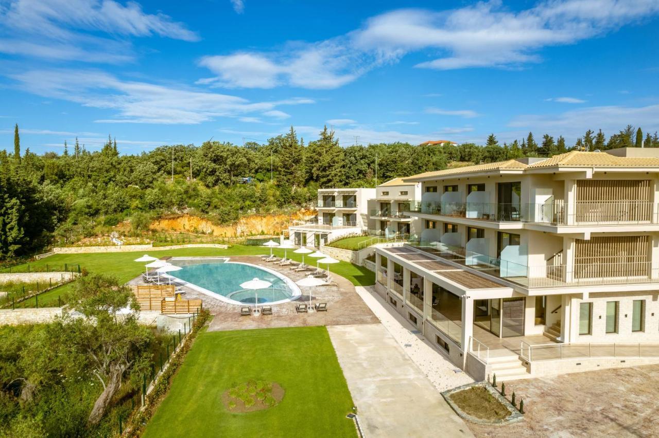Ephyra Hotel Sívota Екстериор снимка