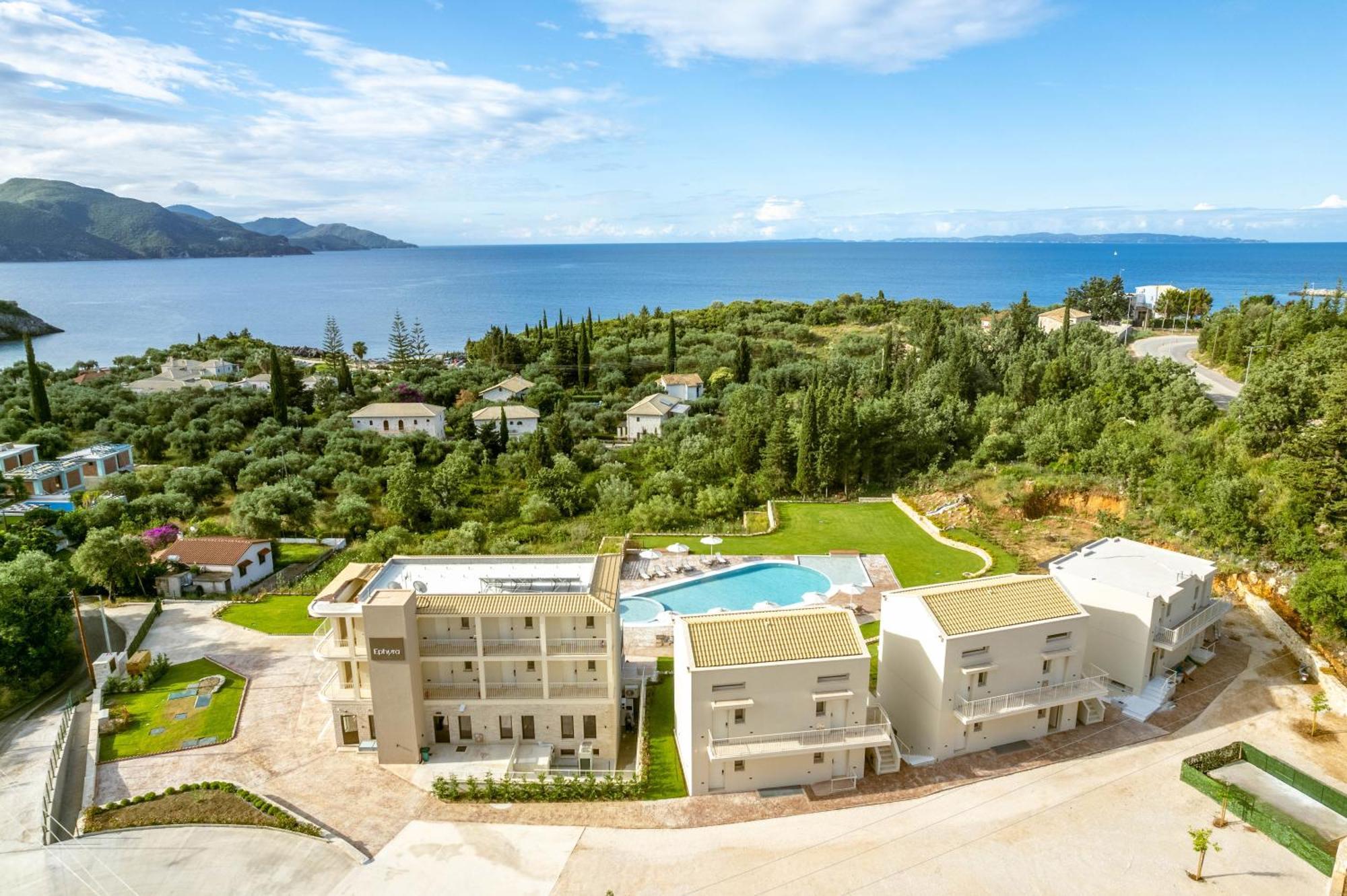 Ephyra Hotel Sívota Екстериор снимка